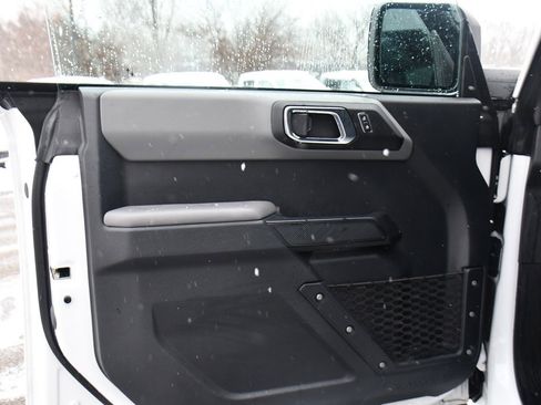 Used 2023 Ford Bronco Big Bend image 20