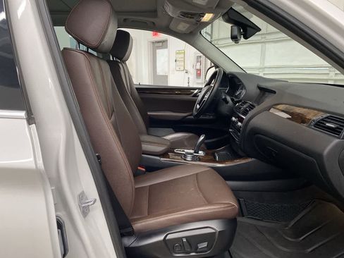 Used 2016 BMW X3 xDrive28d image 18