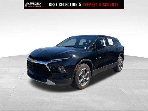 Used 2023 Chevrolet Blazer LT FWD image 1