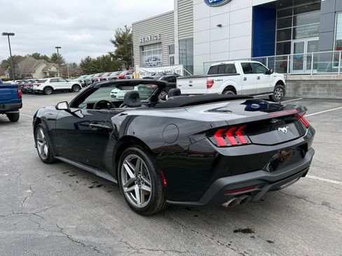 New 2026 Ford Mustang Convertible image 7