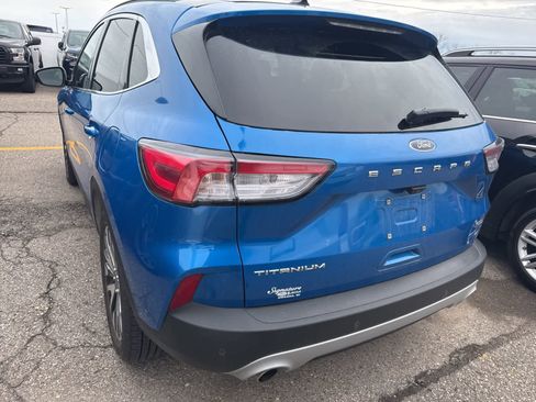 Used 2021 Ford Escape Titanium FWD image 27