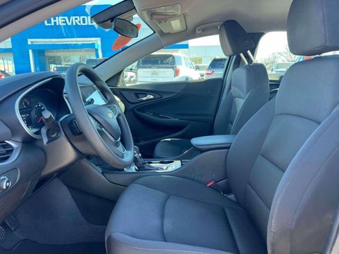 Used 2023 Chevrolet Malibu LS FWD image 12