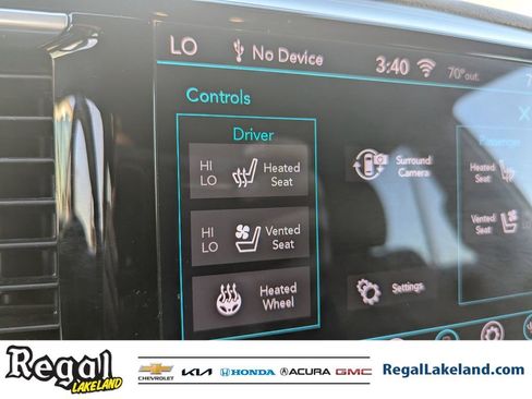 Used 2020 Chrysler Pacifica Limited w/ Advanced Safetytec Group image 23