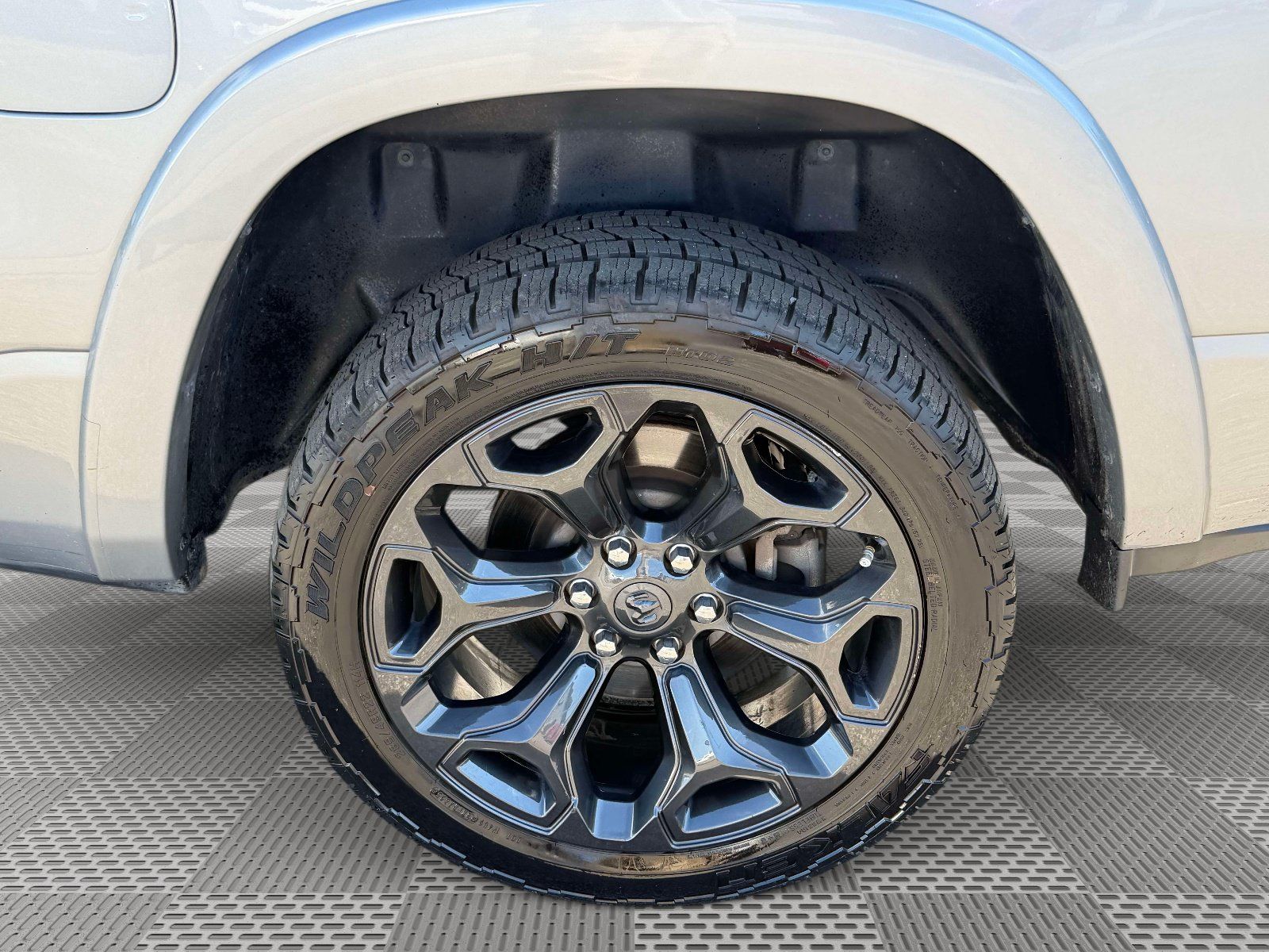 Used 2022 RAM 1500 Limited w/ Night Edition AWD/4WD image 32