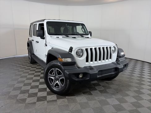 Used 2023 Jeep Wrangler Unlimited Sport AWD/4WD image 1