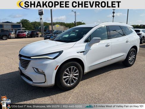 Used 2022 Buick Enclave Premium AWD/4WD image 1
