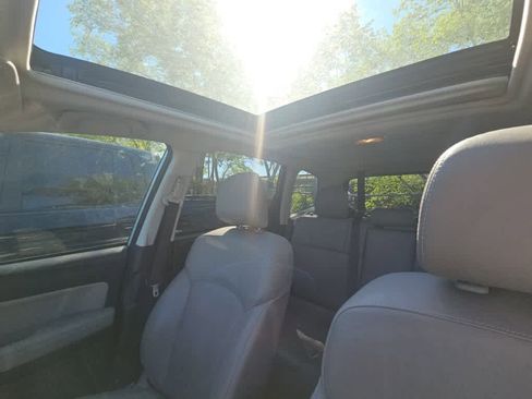 Used 2015 Subaru Forester 2.5i Limited AWD/4WD image 8