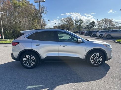 Used 2020 Ford Escape SEL image 7