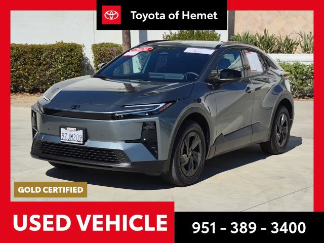 Used 2026 Toyota C-HR AWD/4WD image 1