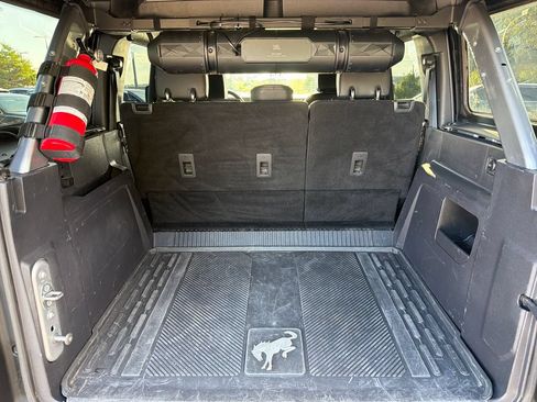 Used 2022 Ford Bronco Badlands w/ Sasquatch Package AWD/4WD image 43