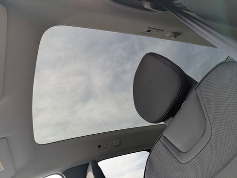 New 2025 Volvo EX90 Ultra image 22