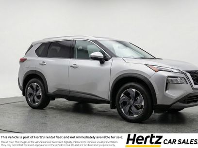 Used 2025 Nissan Rogue SV