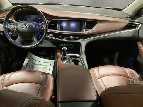 Used 2019 Buick Enclave Avenir w/ Avenir Technology Package image 2