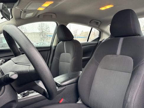 Used 2024 Nissan Sentra SV image 24