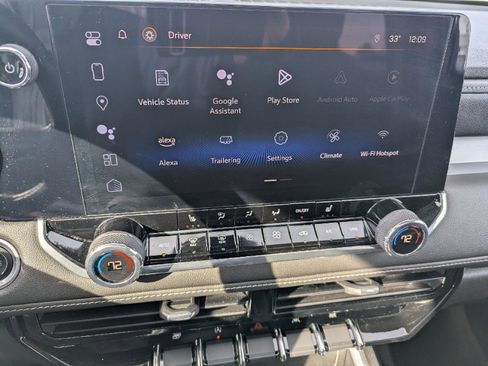 Certified 2024 Chevrolet Colorado LT w/ LT Convenience Package II image 15