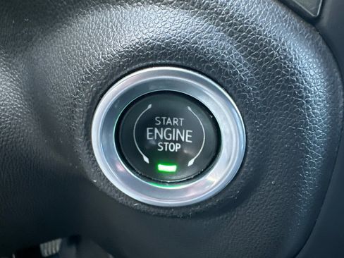 Certified 2022 Chevrolet Silverado 2500 LTZ image 22