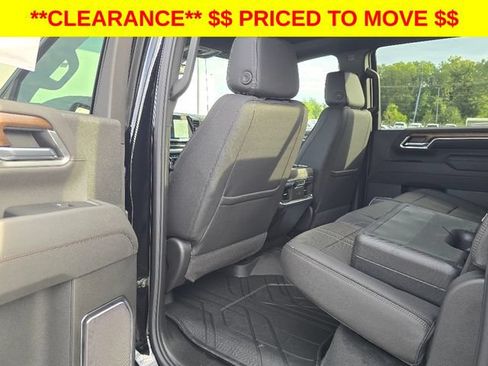 New 2026 Chevrolet Silverado 2500 High Country w/ High Country Premium Package AWD/4WD image 17