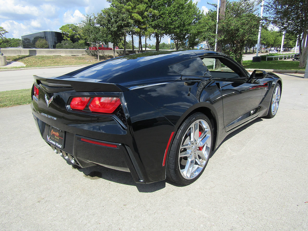 Used 2017 Chevrolet Corvette Stingray Coupe w/ 3LT Preferred Equipment Group RWD image 5