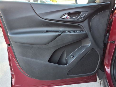 Used 2019 Chevrolet Equinox LT w/ Sun & Navigation Package image 20