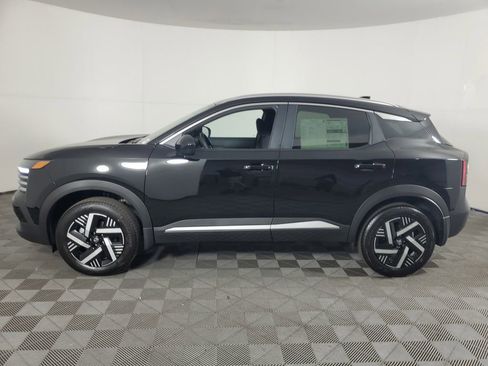 New 2026 Nissan Kicks SV image 7