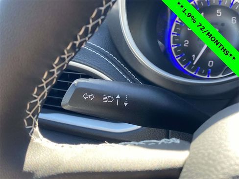 New 2026 Chrysler Pacifica Select image 24