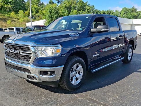 Used 2022 RAM 1500 Big Horn AWD/4WD image 3