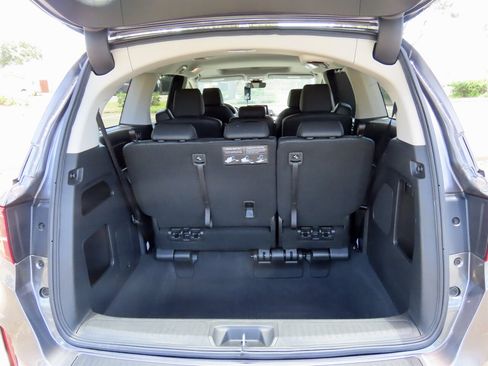Used 2025 Honda Odyssey EX-L image 13