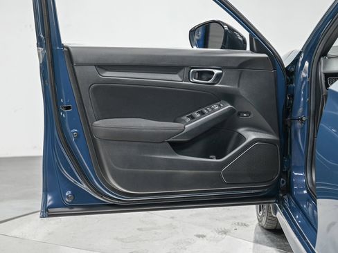 Used 2025 Honda Civic Sport image 12