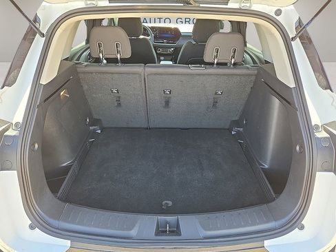 Used 2025 Chevrolet TrailBlazer LT image 14