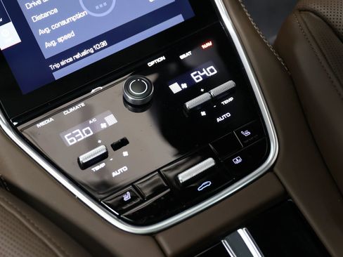 Used 2020 Porsche Panamera GTS w/ Premium Package Plus AWD/4WD image 73