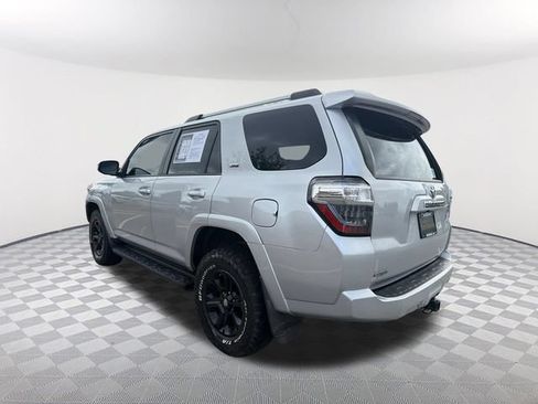 Used 2021 Toyota 4Runner SR5 Premium AWD/4WD image 7