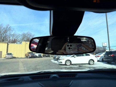 Used 2024 Chevrolet Equinox RS w/ RS Leather Package image 20