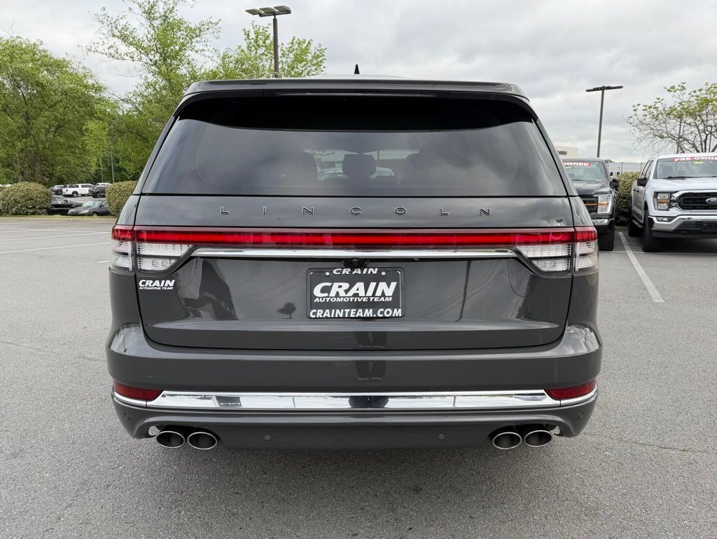 Used 2023 Lincoln Aviator Black Label w/ Dynamic Handling Package AWD/4WD image 6