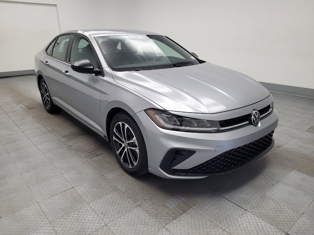 Used 2025 Volkswagen Jetta Sport FWD image 13