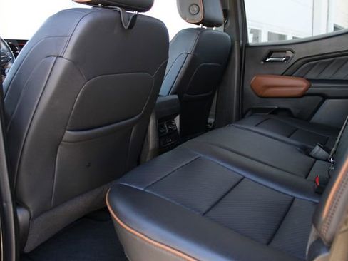 Used 2024 GMC Canyon AT4 w/ AT4 Premium Package image 25