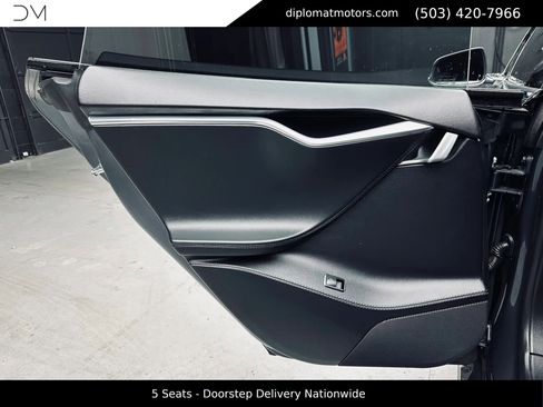 Used 2015 Tesla Model S 85 image 26