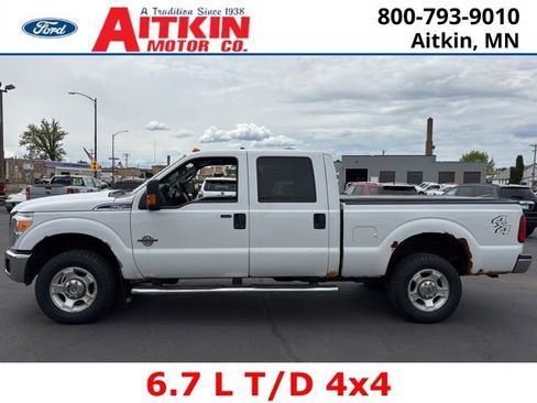 Used 2015 Ford F250 XLT w/ XLT Value Package image 2