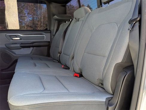 Used 2021 RAM 1500 Big Horn image 31