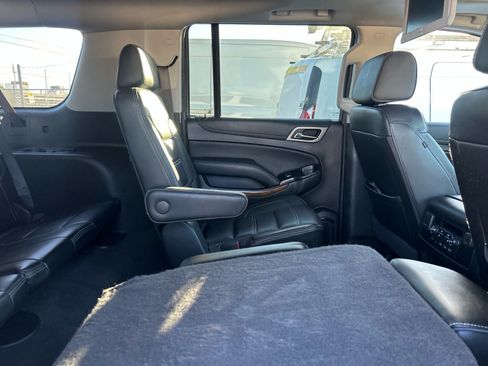 Used 2020 GMC Yukon XL Denali w/ Open Road Package AWD/4WD image 22