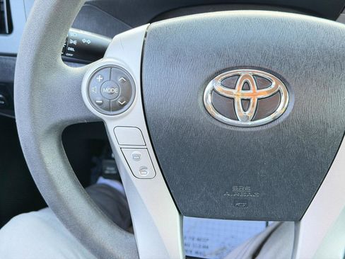 Used 2013 Toyota Prius Two image 65