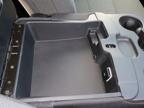 Used 2024 RAM 3500 Tradesman w/ Towing Technology Group image 28