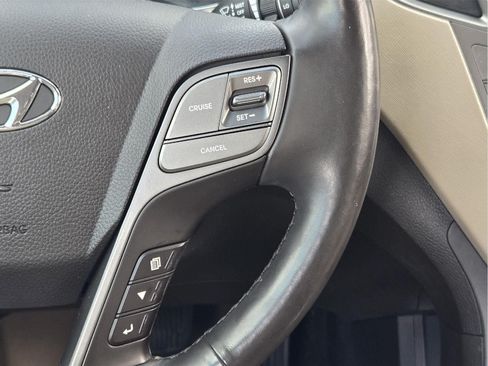 Used 2018 Hyundai Santa Fe FWD image 35