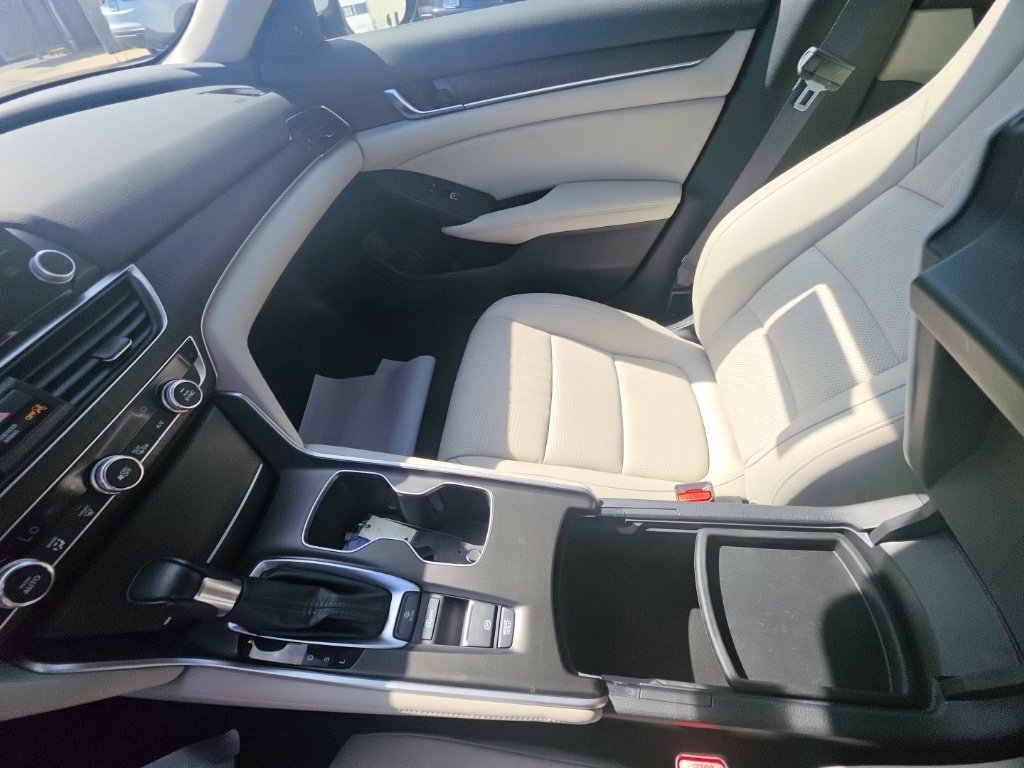 Certified 2022 Honda Accord EX-L image 23