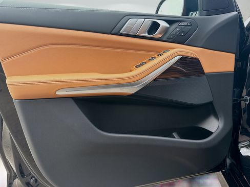 New 2026 BMW X7 xDrive40i w/ M Sport Package image 23