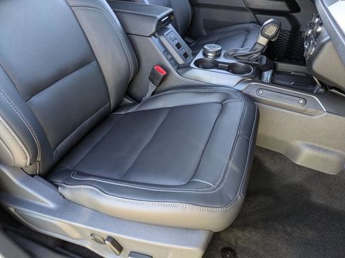 New 2026 Ford Bronco Outer Banks w/ Sasquatch Package image 44