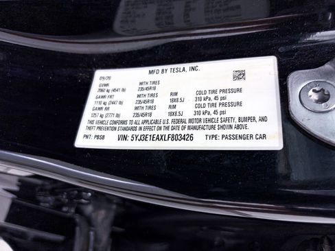 Used 2020 Tesla Model 3 Standard Range Plus RWD image 32