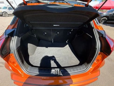 Used 2024 Nissan Kicks SR w/ SR Premium Package FWD image 24