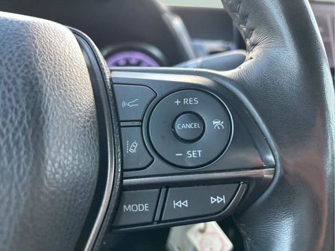 Used 2023 Toyota Camry SE image 17