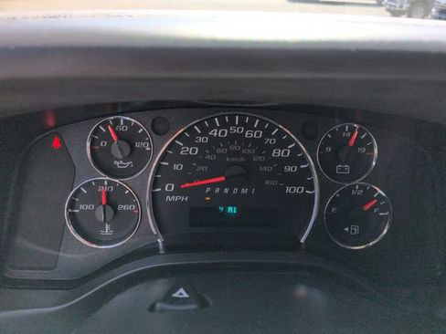 New 2025 Chevrolet Express 3500 w/ Power Convenience Package RWD image 4