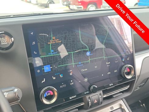 Used 2024 Lexus GX 550 w/ Cold Area Package AWD/4WD image 8